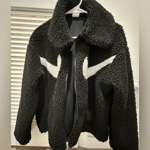 Nike women’s jacket size S